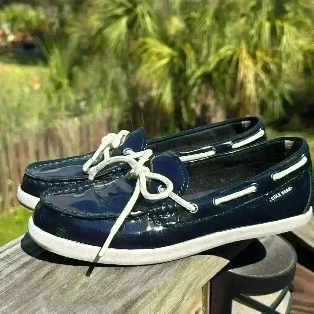 Cole Haan Nantucket Camp Moc Navy Blue Patent Leather Boat Shoes Women's Size 6B - Picture 2 of 13